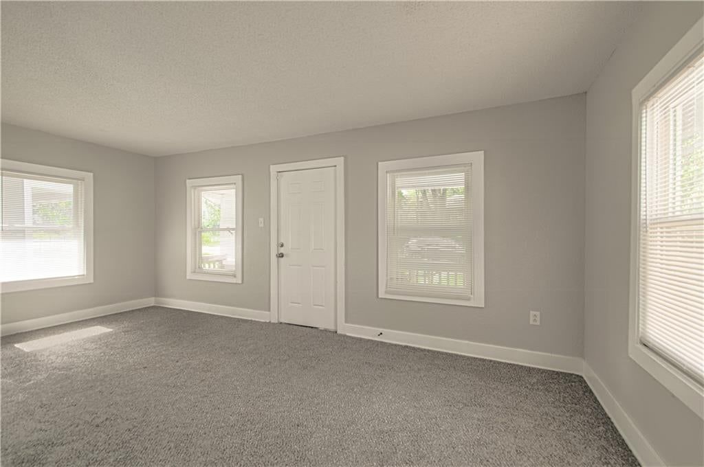 5721 Brooklyn Avenue — photo 14