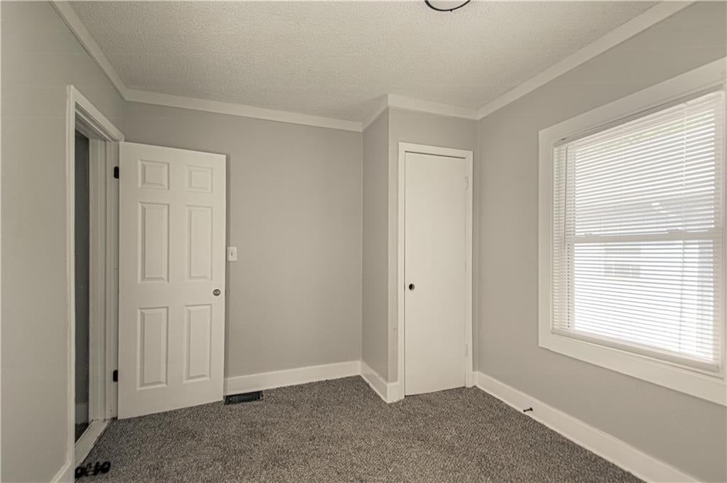5721 Brooklyn Avenue — photo 20