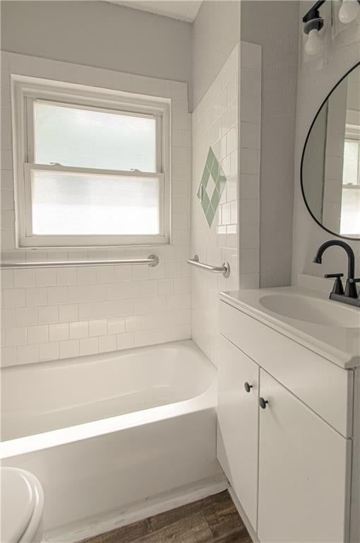 5721 Brooklyn Avenue — photo 23
