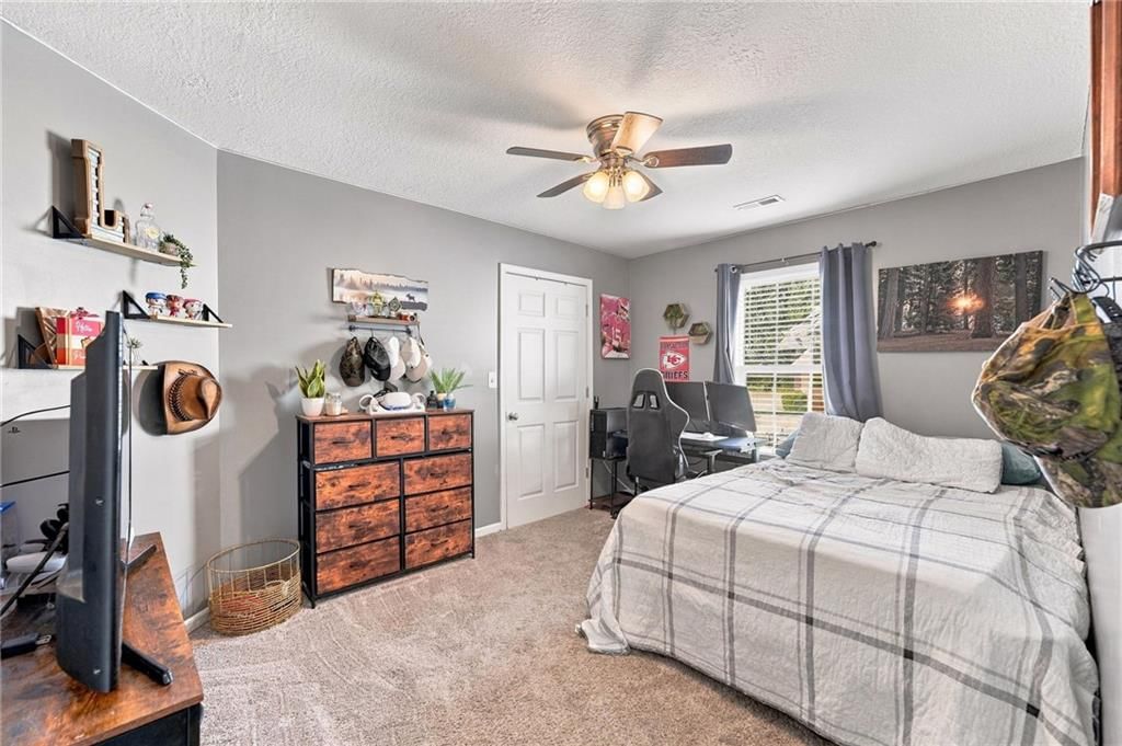 708 Meadow Court — photo 10