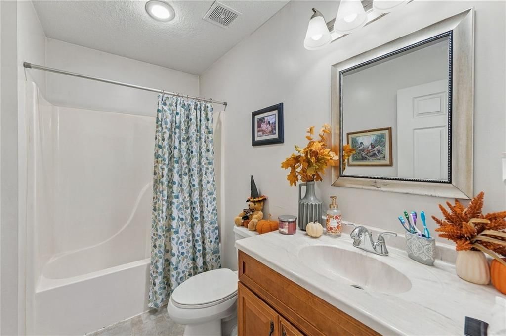 708 Meadow Court — photo 11