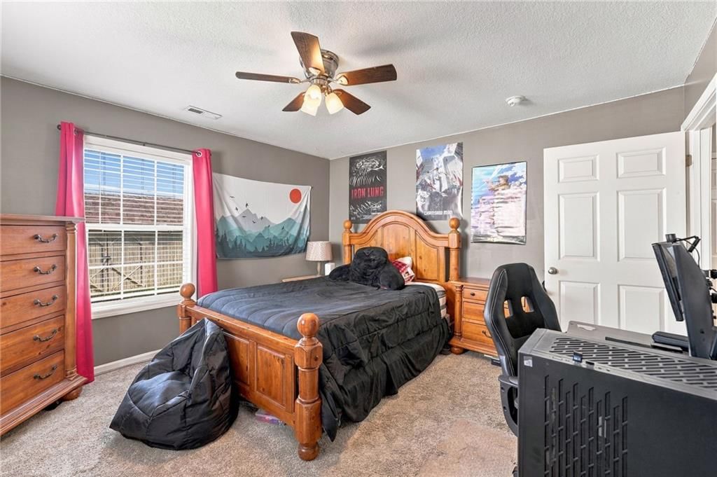 708 Meadow Court — photo 12