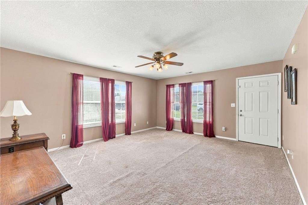 708 Meadow Court — photo 16