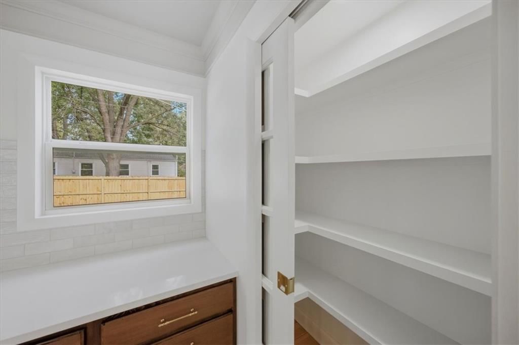 5806 W 75th Street — photo 7