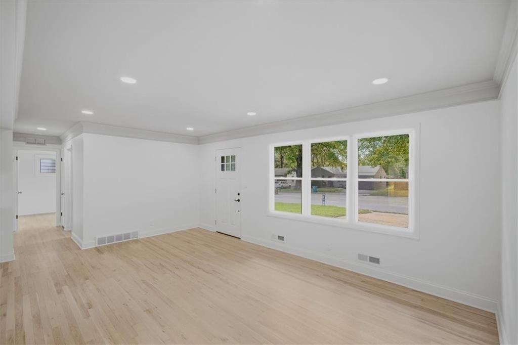 5806 W 75th Street — photo 10