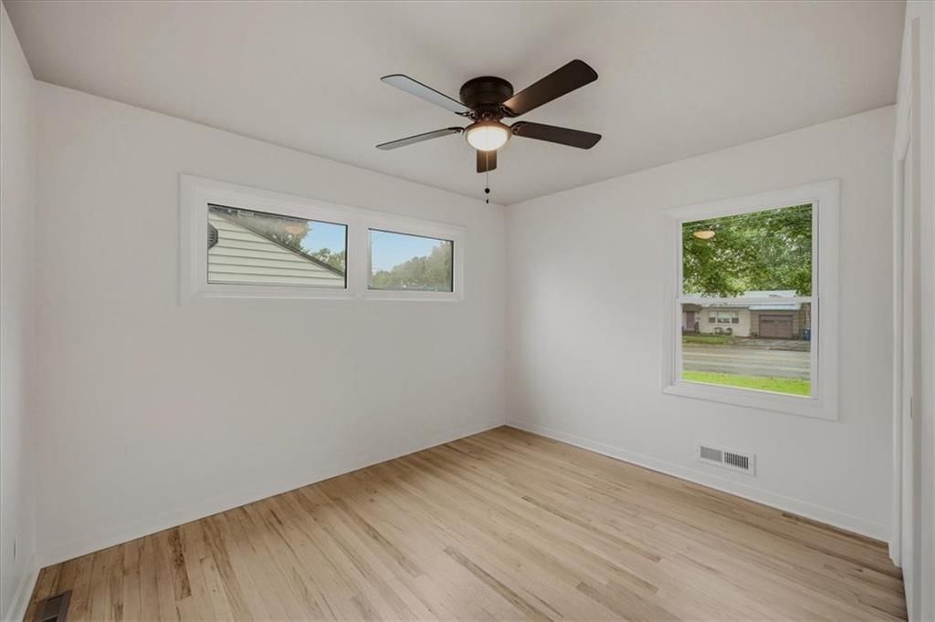 5806 W 75th Street — photo 14