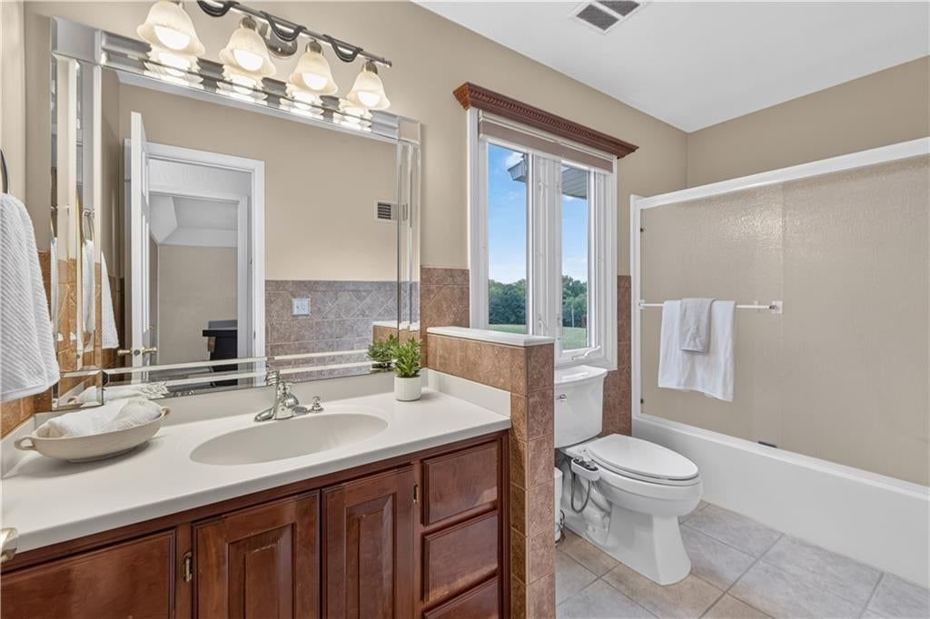 2303 Lynn Road — photo 45