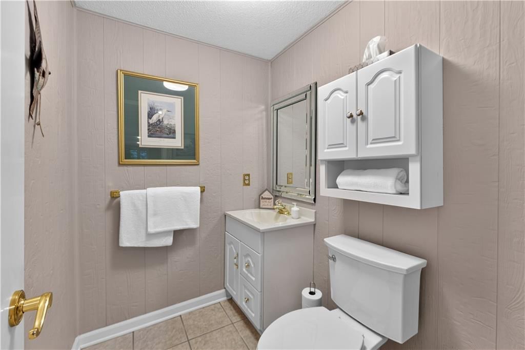 2303 Lynn Road — photo 56