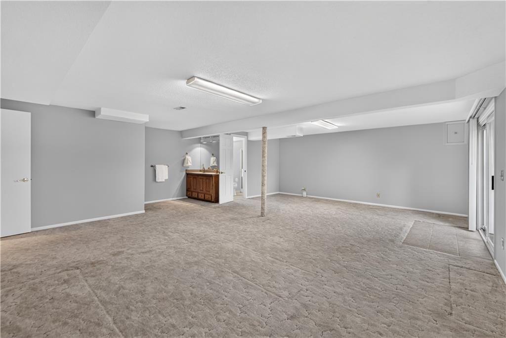 2303 Lynn Road — photo 58
