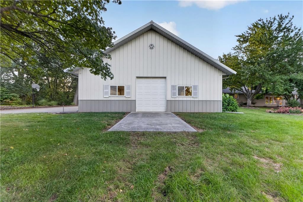 2303 Lynn Road — photo 90