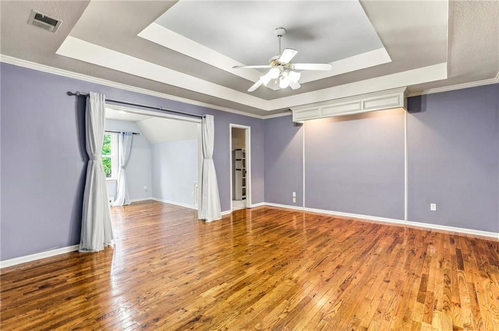 18437 Lamar Avenue — photo 25