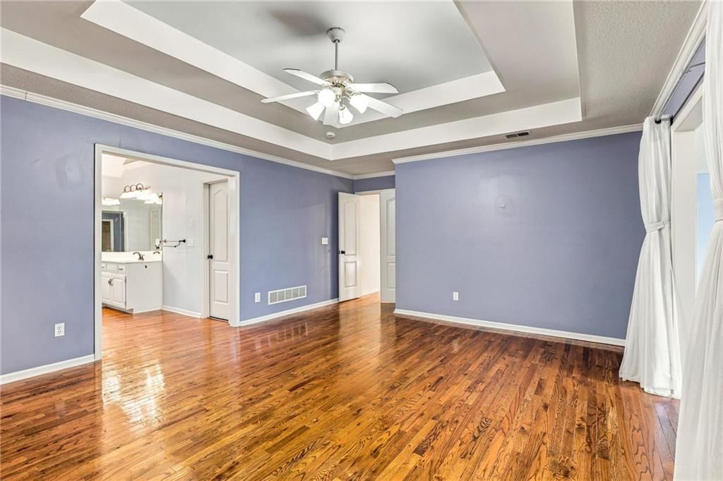 18437 Lamar Avenue — photo 27