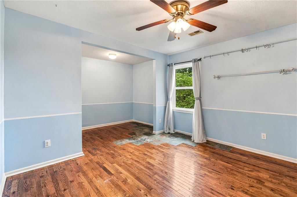18437 Lamar Avenue — photo 33