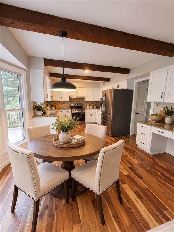 Photo 12 of 27 - 9600 W 105TH Terrace, Overland Park, KS 66212