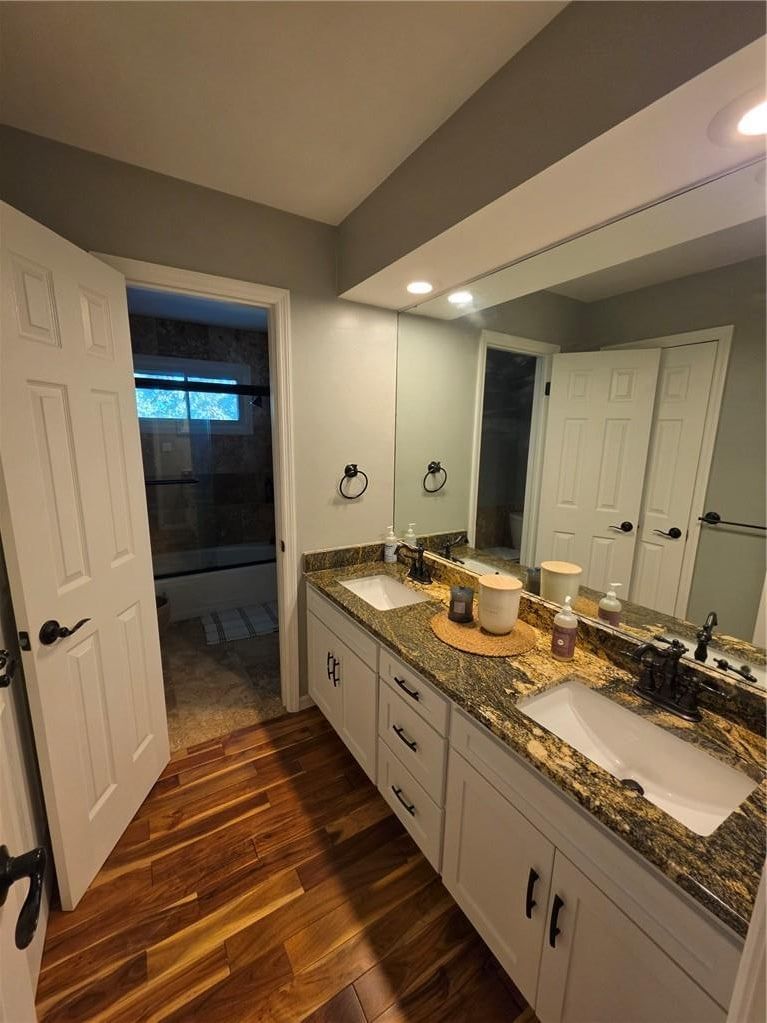 Photo 18 of 27 - 9600 W 105TH Terrace, Overland Park, KS 66212