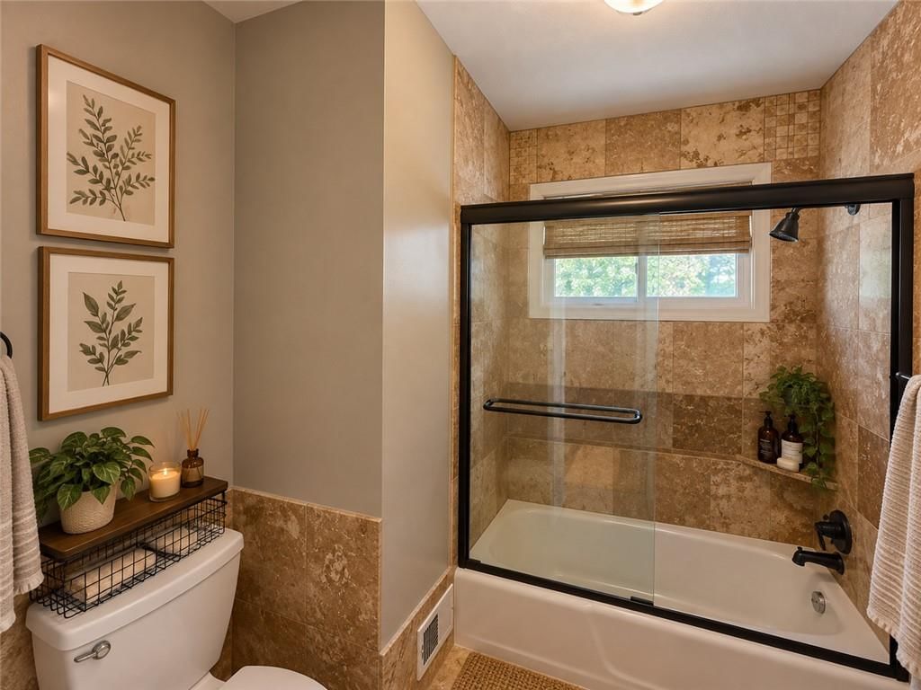 Photo 19 of 27 - 9600 W 105TH Terrace, Overland Park, KS 66212
