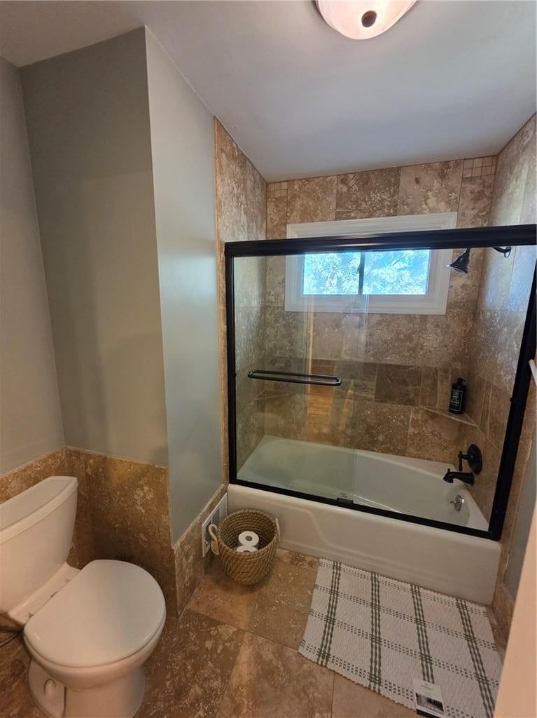Photo 20 of 27 - 9600 W 105TH Terrace, Overland Park, KS 66212