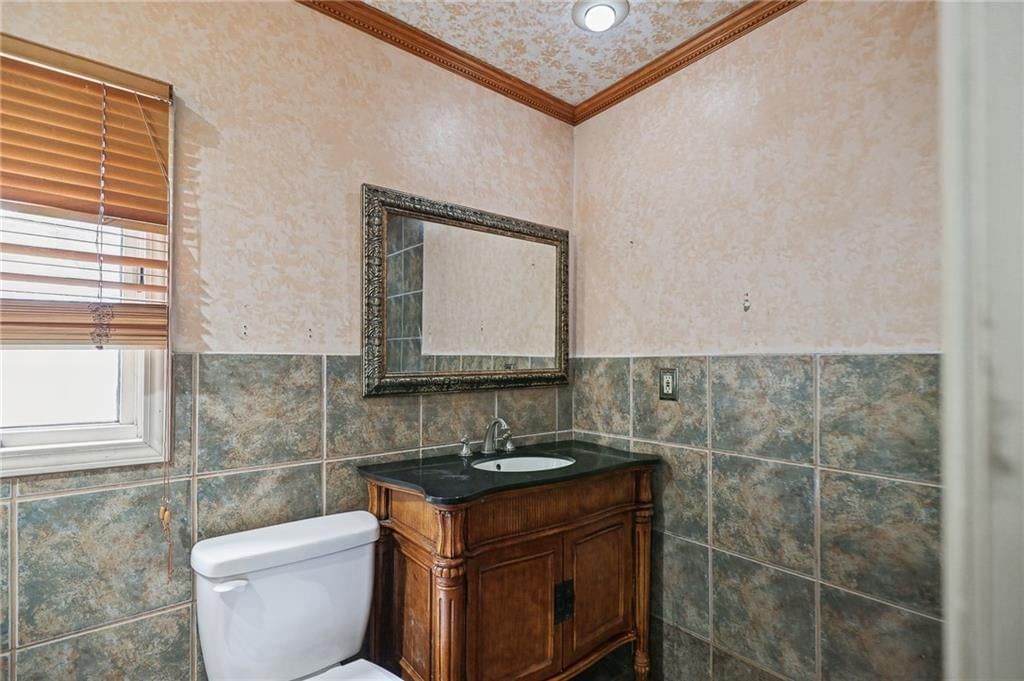1400 Tauromee Avenue — photo 15