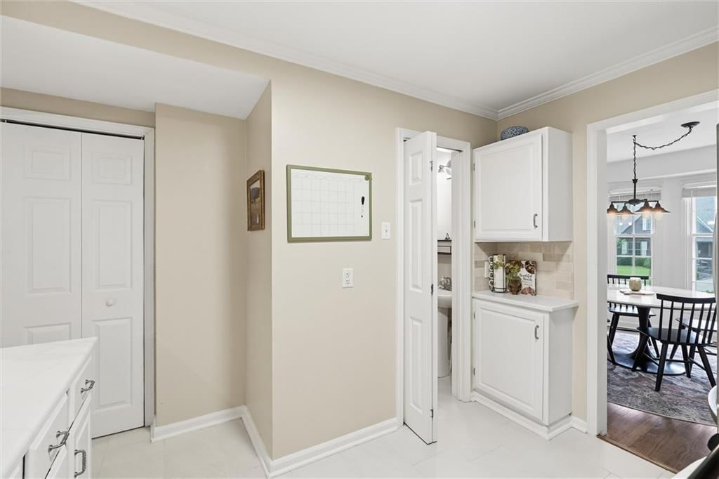 6827 Granada Lane — photo 19