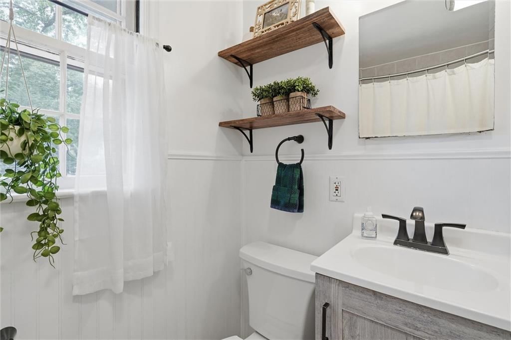 6827 Granada Lane — photo 36