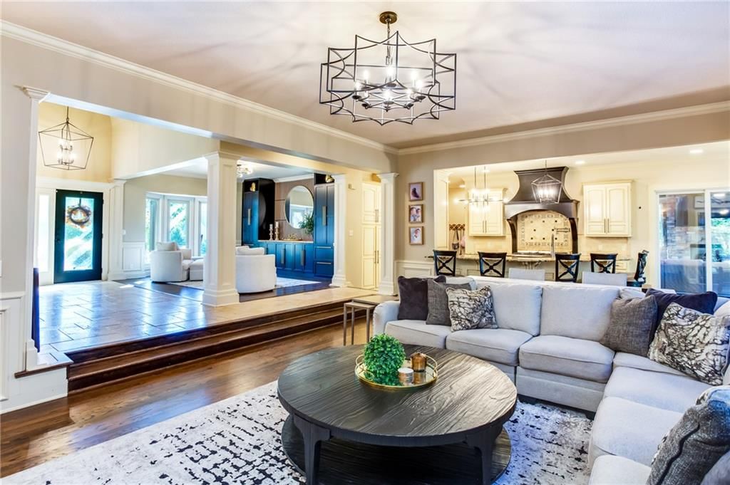 14012 Benson Street, Overland Park, KS: listing photo 3