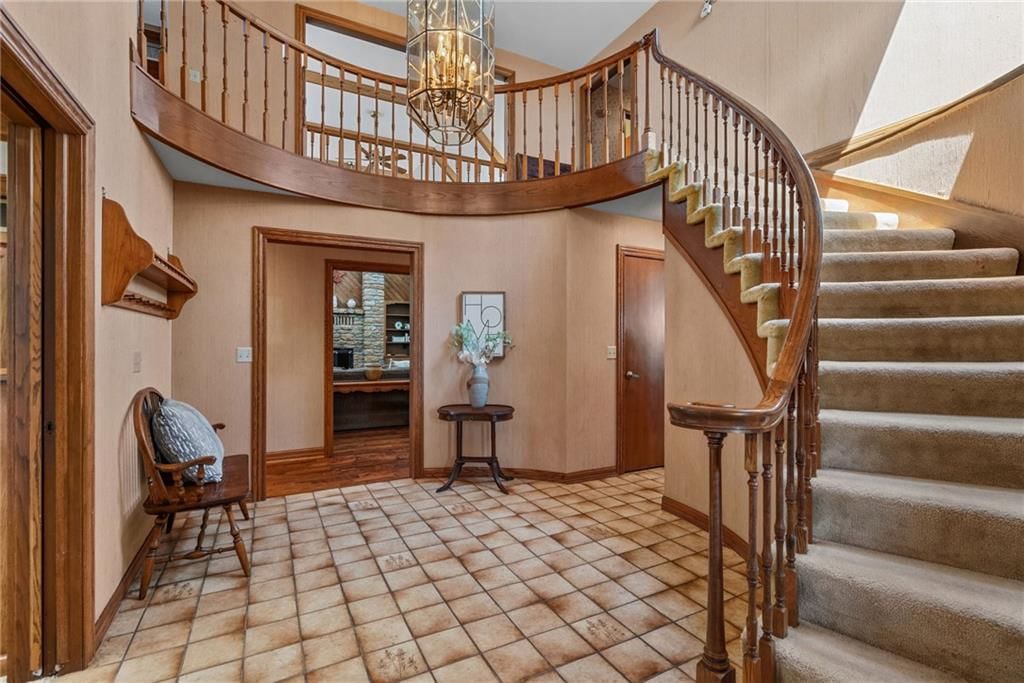 21898 Sunflower Road, Edgerton, KS: listing photo 3