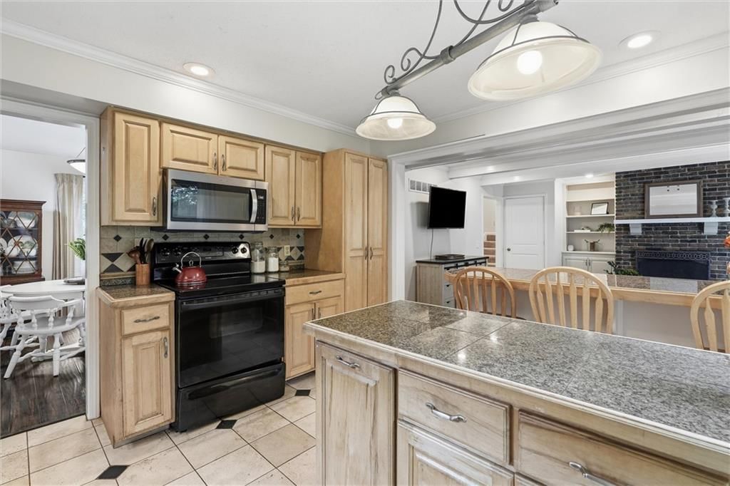 12903 W 77th Terrace — photo 16