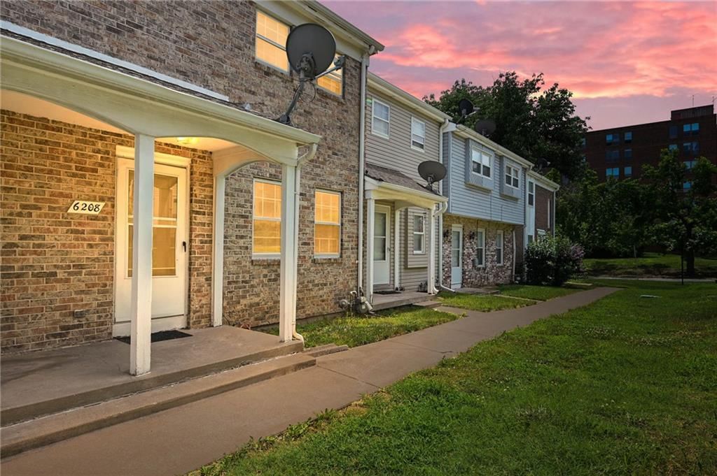 6208 E 129th Street, Grandview, MO