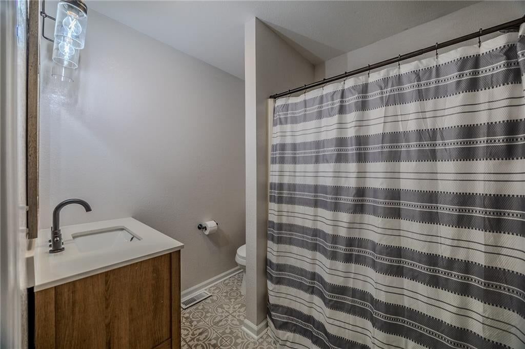 28247 W Cove Drive — photo 17