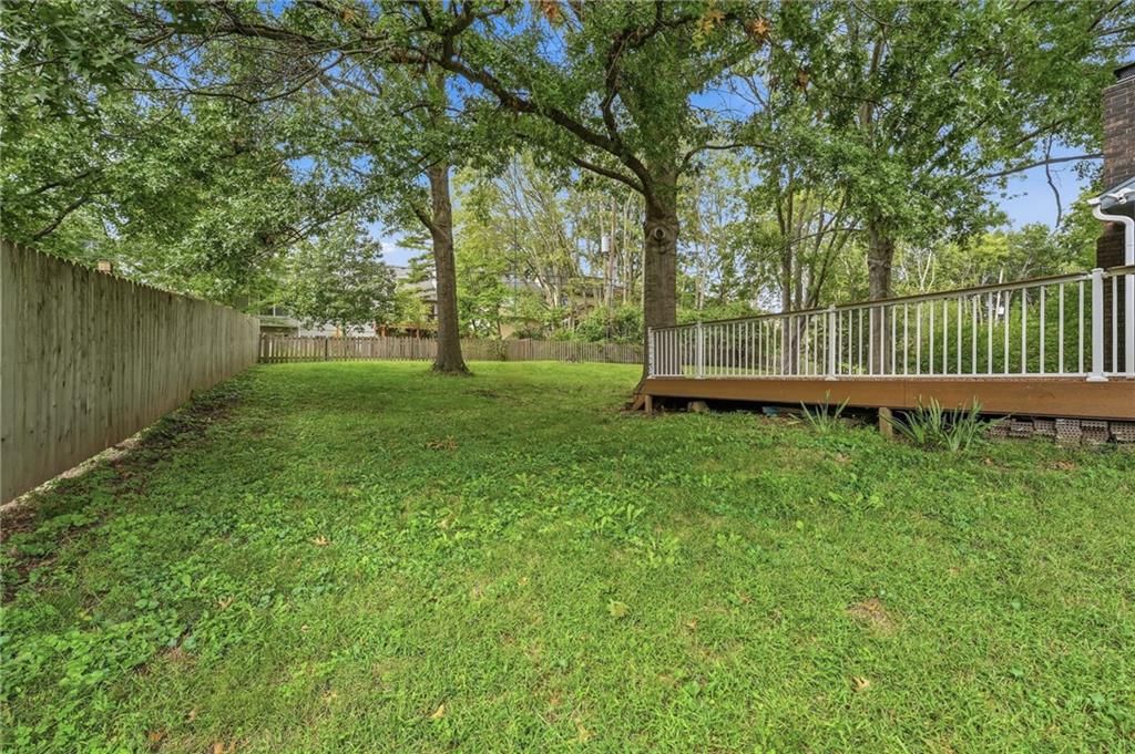 Photo 33 of 35 - 3502 NW Lake Drive, Lee's Summit, MO 64064