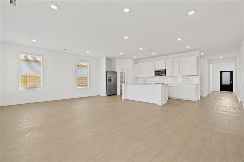 21287 Cleveland Street — photo 14