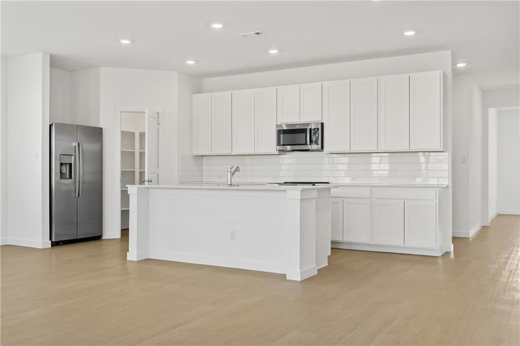 21287 Cleveland Street — photo 15