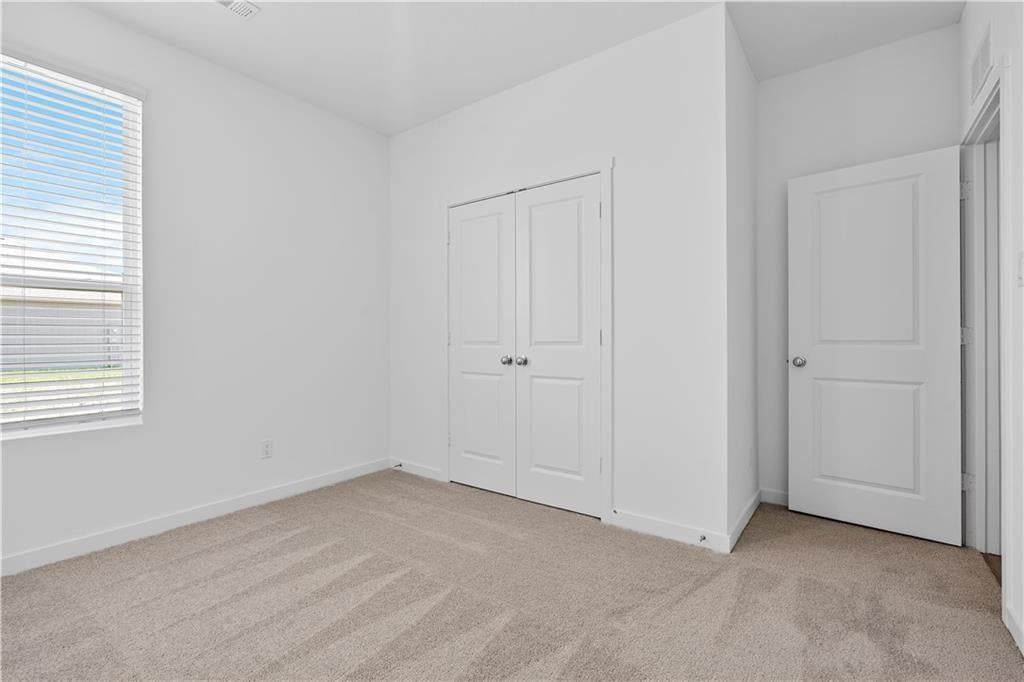 21300 Cleveland Street — photo 19