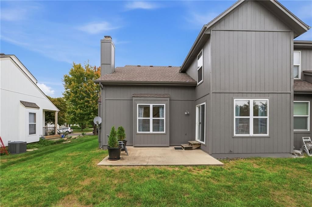 7703 W 148th Street — photo 23