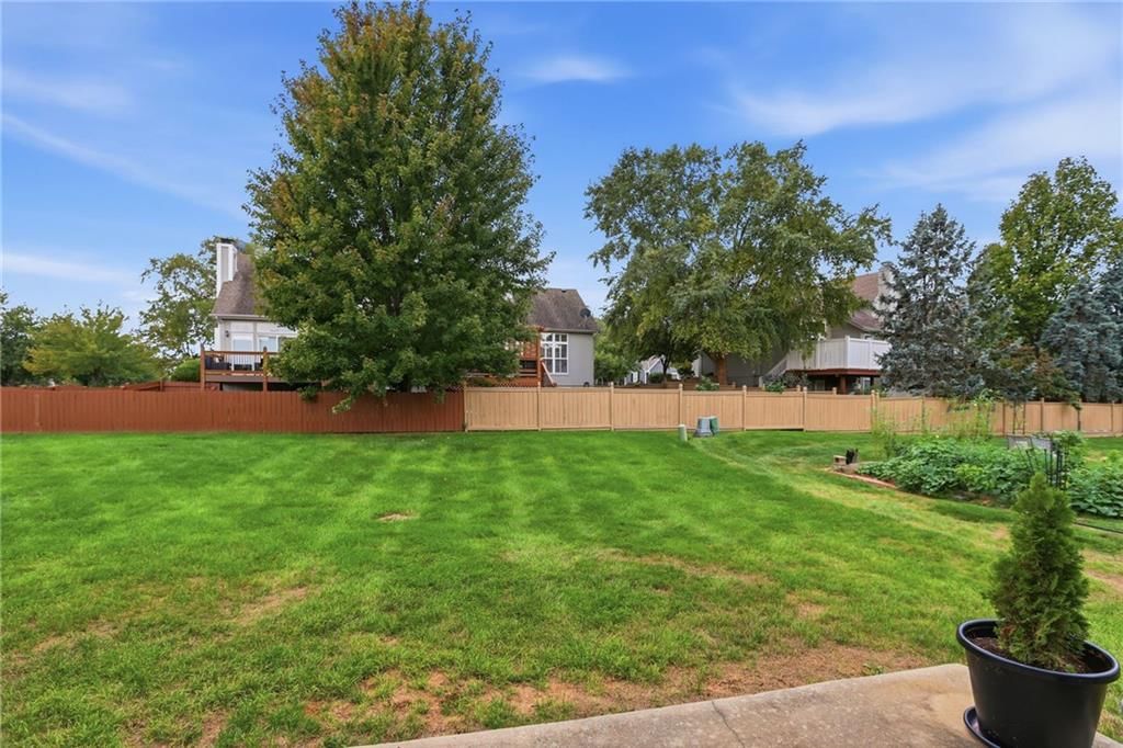 7703 W 148th Street — photo 24