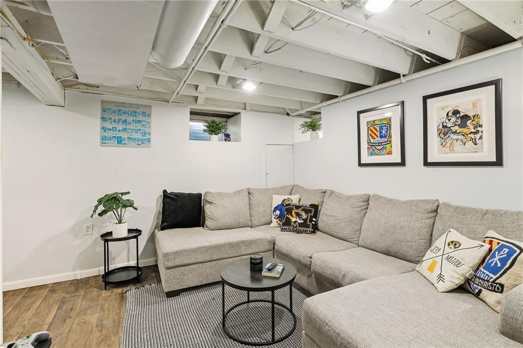 7241 Belleview Avenue — photo 32