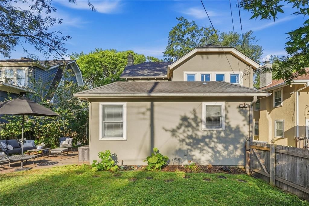 7241 Belleview Avenue — photo 35