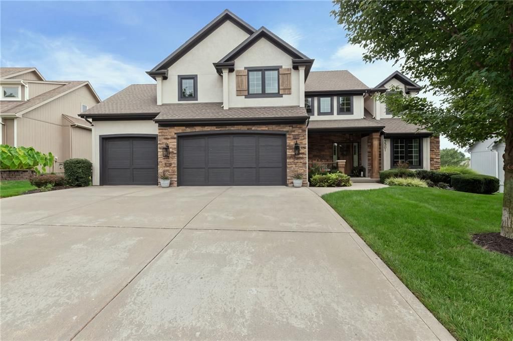 9501 NE 90th Street, Kansas City, MO: listing photo 2