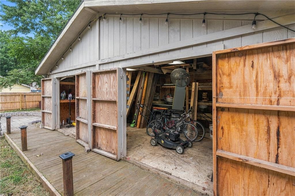 506 W Mcdowell Avenue — photo 29