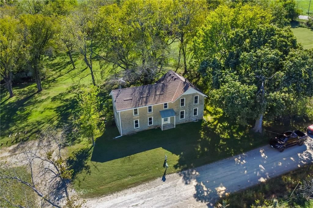23035 W 391st Street, Fontana, KS: listing photo 3