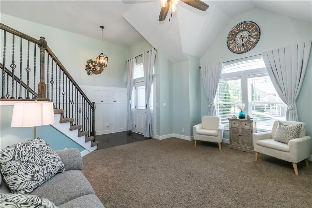 705 18th Circle, Greenwood, MO
