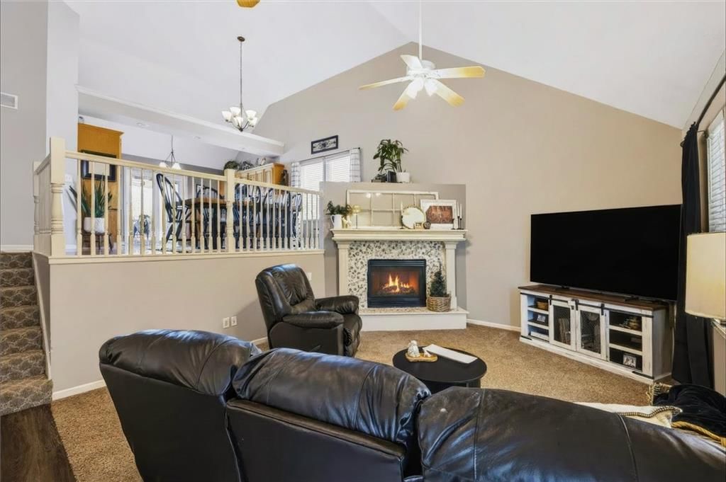 204 Amy Street, Harrisonville, MO