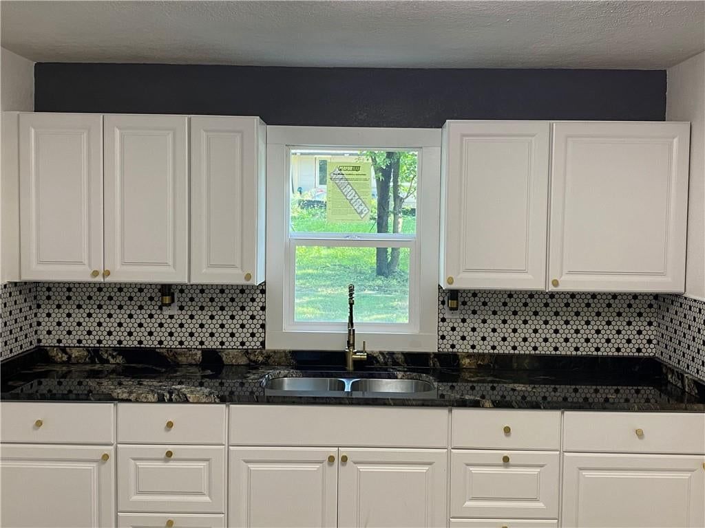 1229 S Crisp Street — photo 5