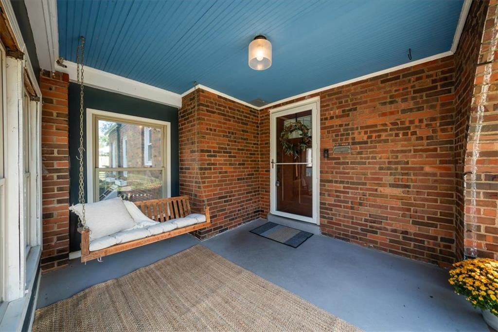 1336 E 76th Street, Kansas City, MO: listing photo 3