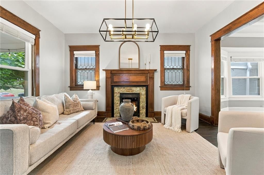 1211 W 40th Street — photo 5