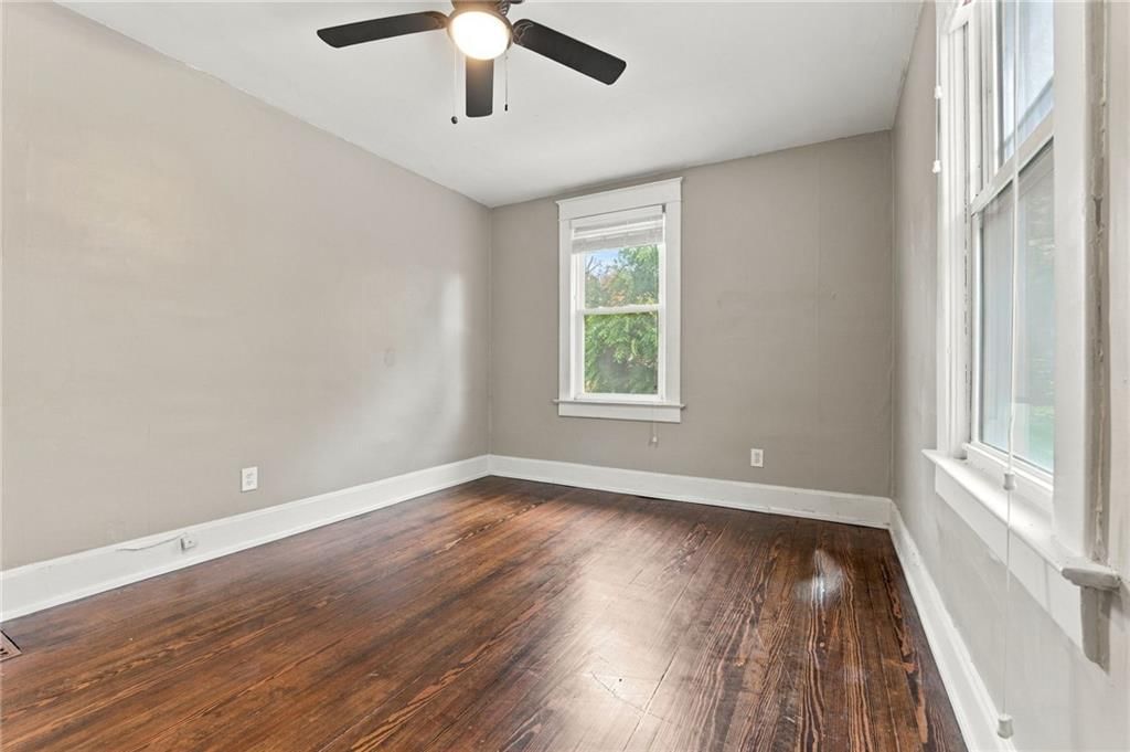 1211 W 40th Street — photo 20