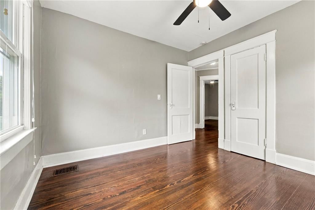 1211 W 40th Street — photo 21