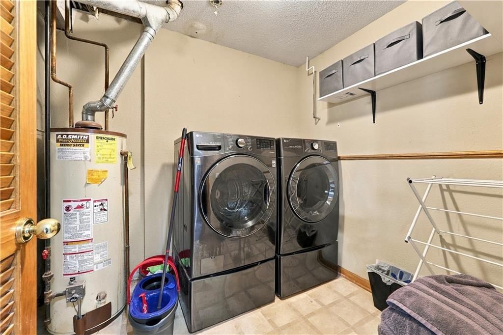 1007 Golden Avenue — photo 20