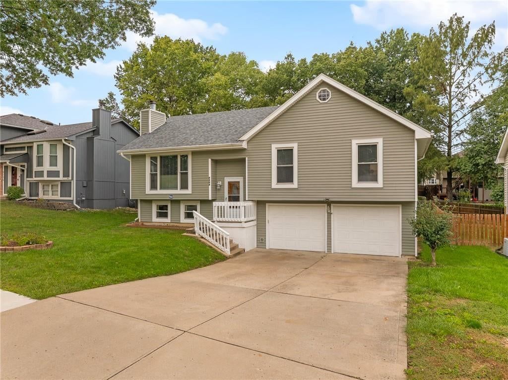 4108 N Troost Avenue — photo 4