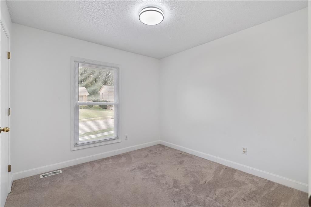 4108 N Troost Avenue — photo 22